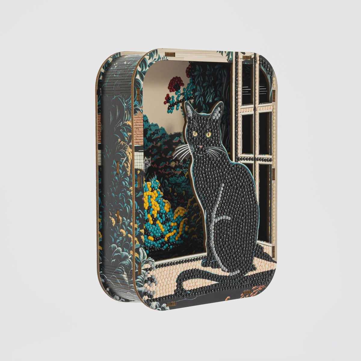 April Cat Shadow Box 20 x 15 x 4.9cm