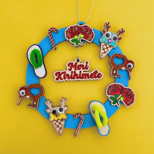 Make-Kiwi Christmas Wreath