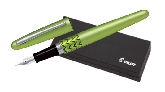 Piloyt MR3 Fountain Pen Medium Light Green