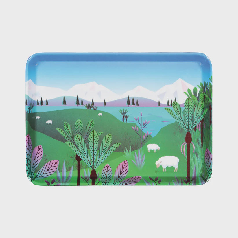 MELAMINE TRAY WITH SHEEP SCENE