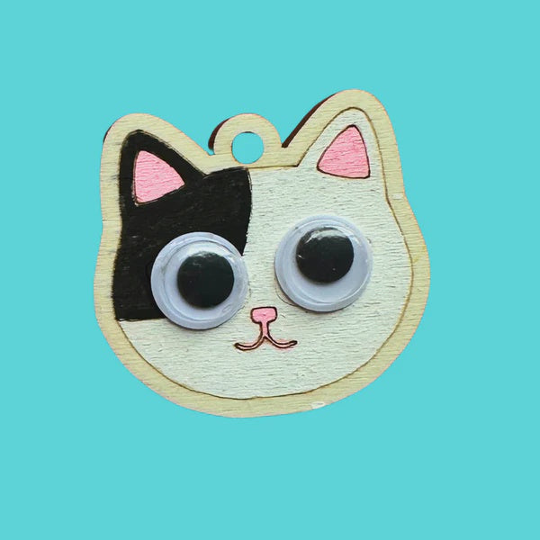 Make- Cat Badge