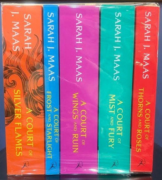 A Court of Thorns and Roses Collection
