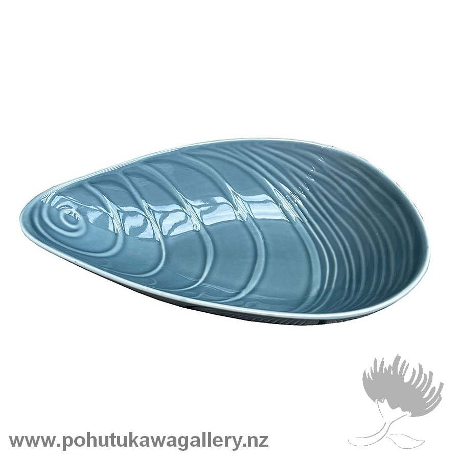 Mussel Blue 25 cm Porcelain Bowl
